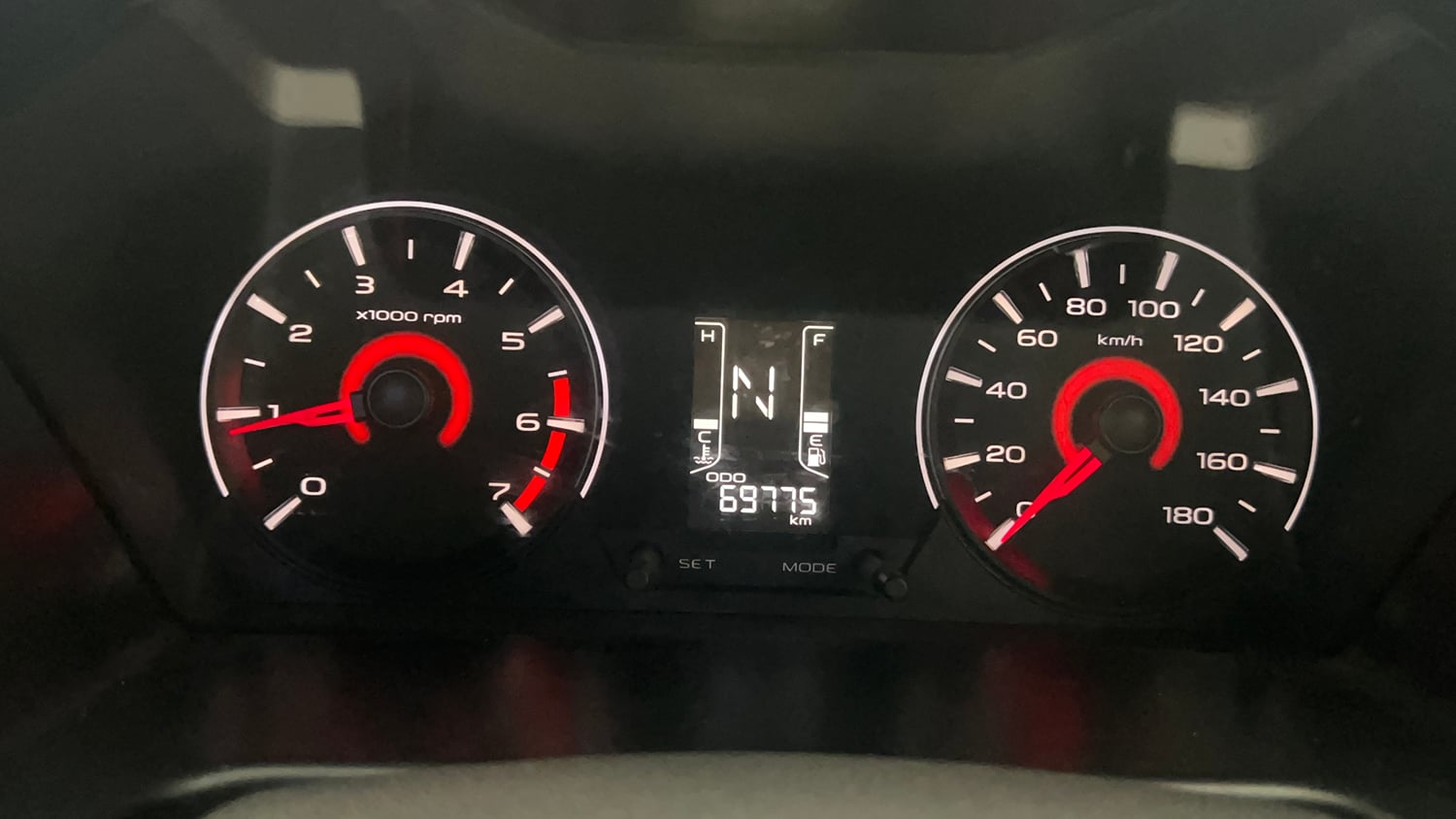 Used 2018 Mahindra KUV100 NXT K6 Plus 6 STR Petrol Manual interior CLUSTERMETER VIEW