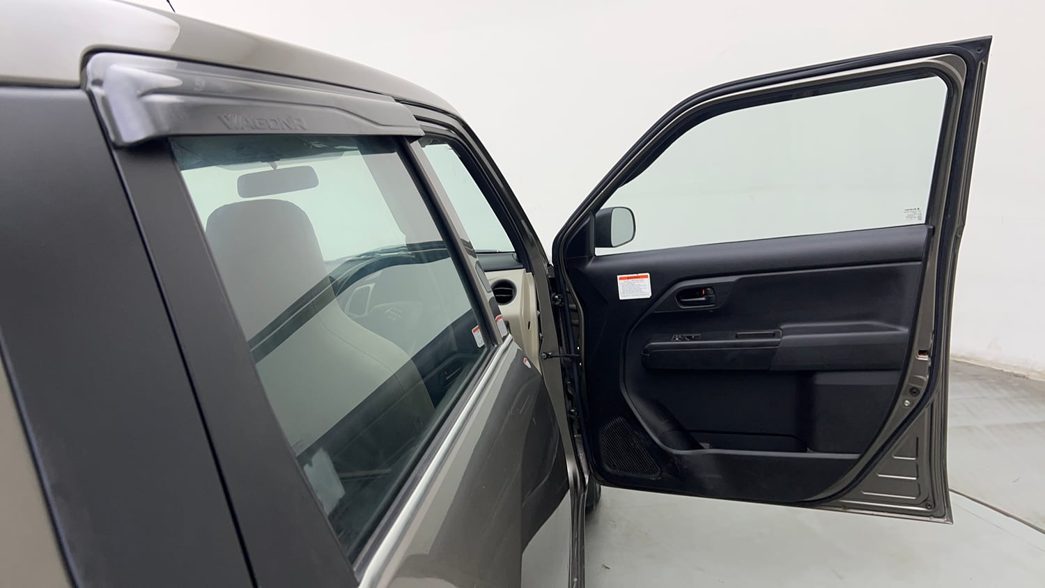 Used 2020 Maruti Suzuki Wagon R LXi 1.0 CNG Cng Manual interior RIGHT FRONT DOOR OPEN VIEW