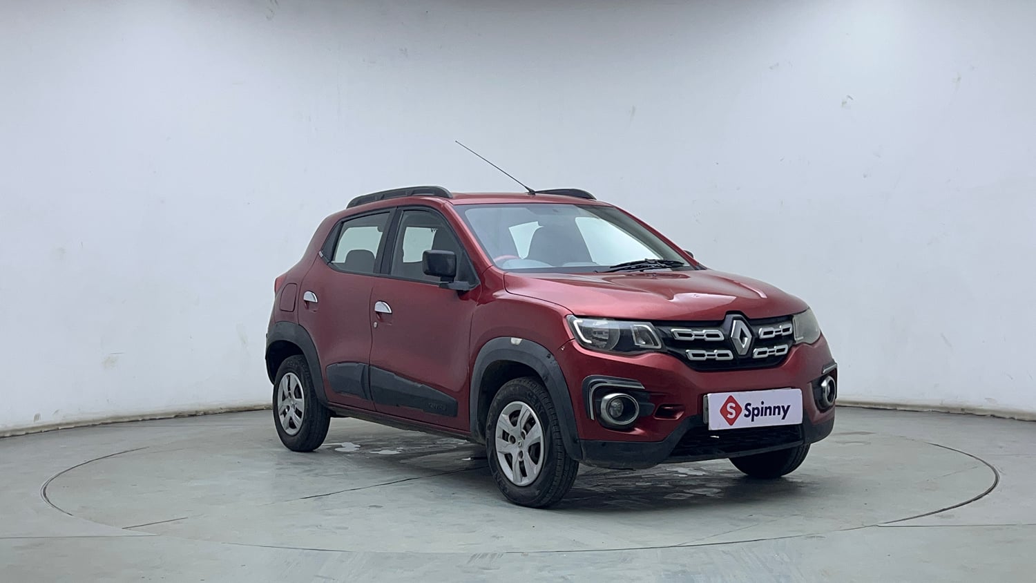 Used 2016 Renault Kwid RXT Petrol Manual exterior RIGHT FRONT CORNER VIEW