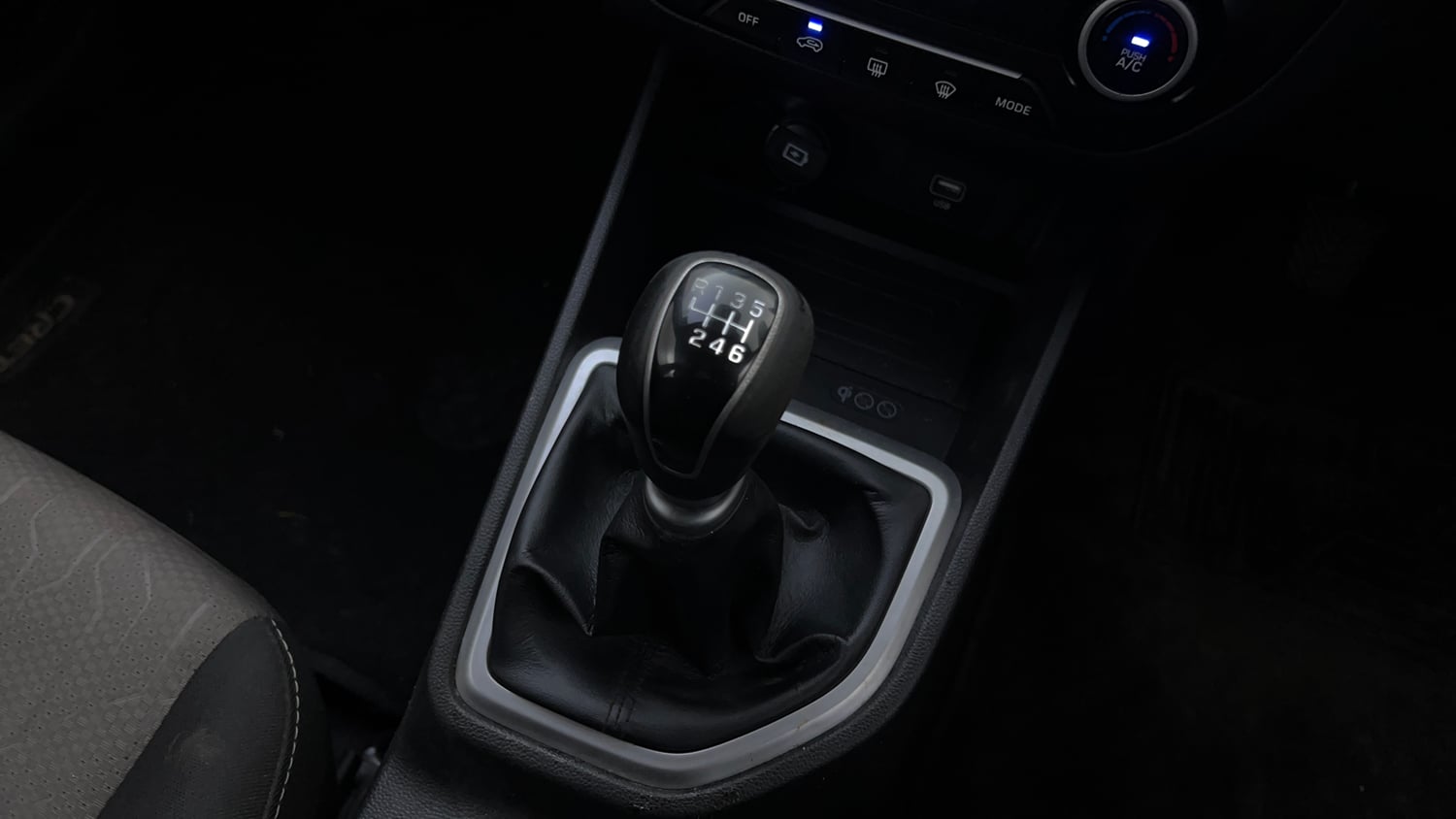 Used 2019 Hyundai Creta SX 1.6 Petrol Petrol Manual interior GEAR  KNOB VIEW