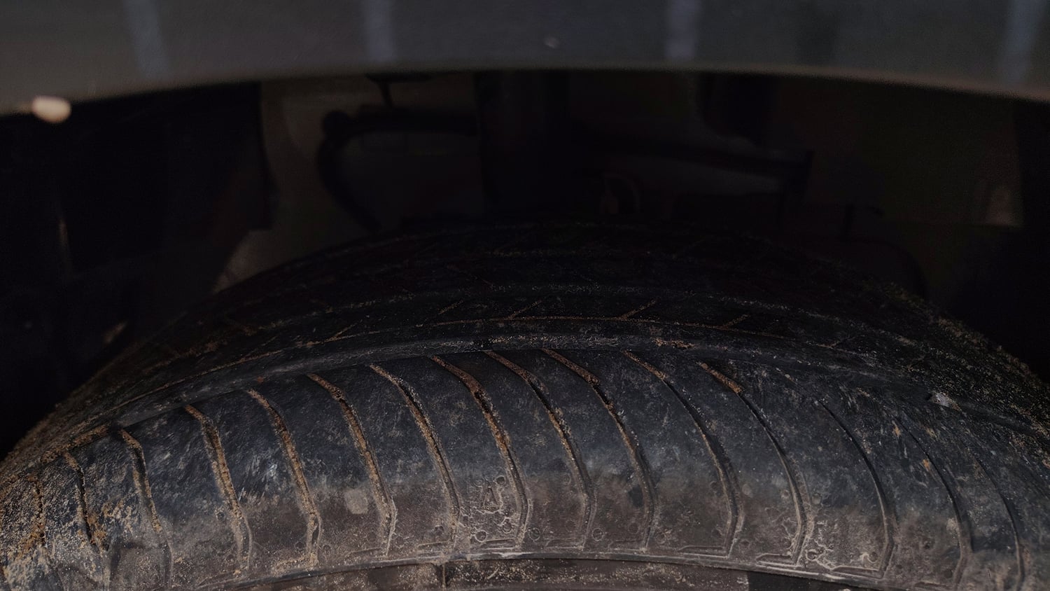 Used 2026 Tata Nexon Creative Plus (PS) 1.2 iCNG 6MT Dual Tone Cng Manual tyres RIGHT FRONT TYRE TREAD VIEW