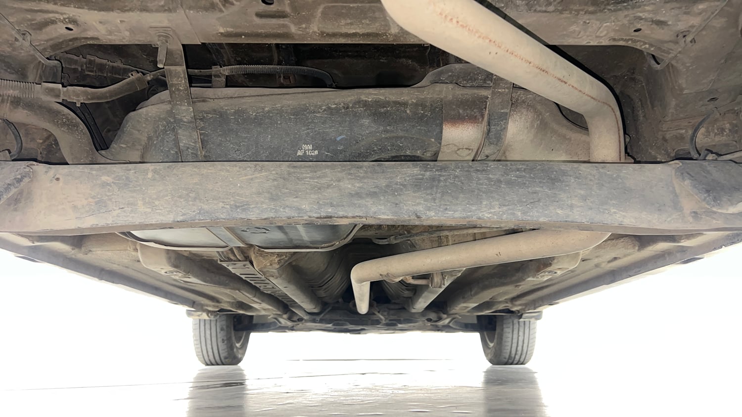 Used 2017 Hyundai Creta SX Plus 1.6 CRDI Diesel Manual extra REAR UNDERBODY VIEW (TAKEN FROM REAR)