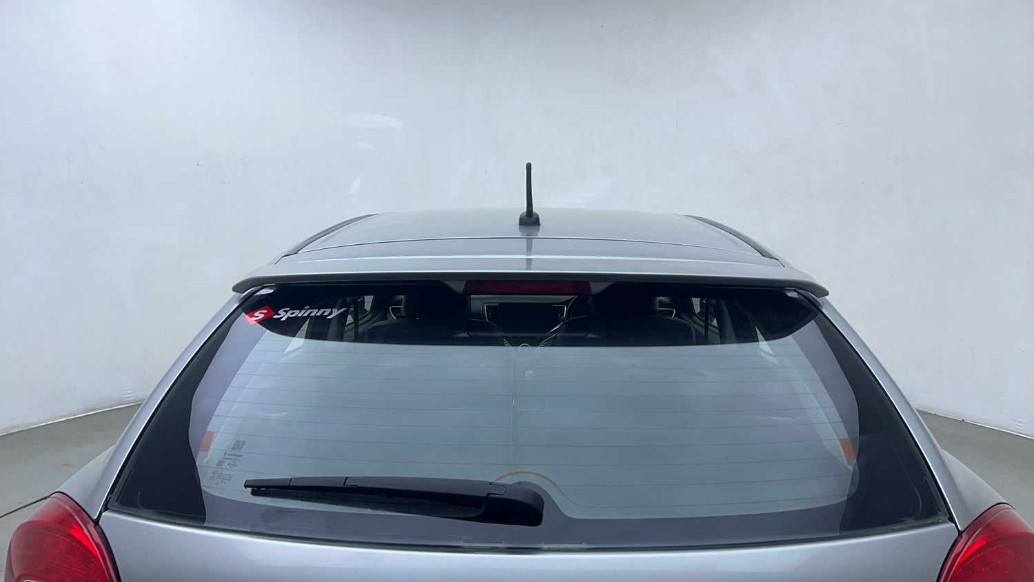 Used 2018 Maruti Suzuki Baleno Delta 1.2 Petrol Manual exterior BACK WINDSHIELD VIEW