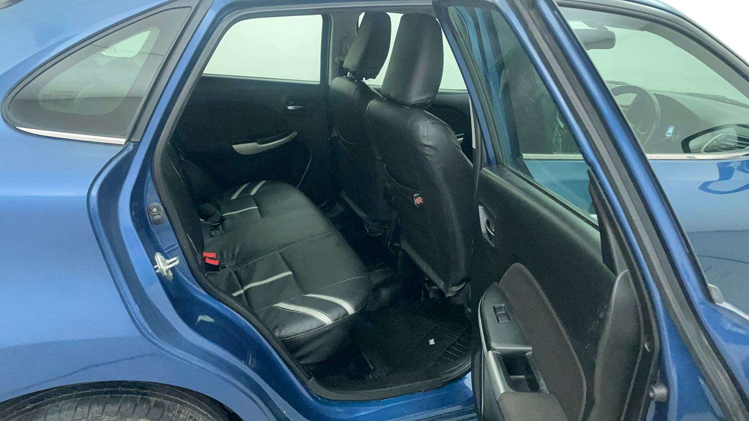 Used 2016 Maruti Suzuki Baleno Alpha 1.2 Petrol Manual interior RIGHT SIDE REAR DOOR CABIN VIEW