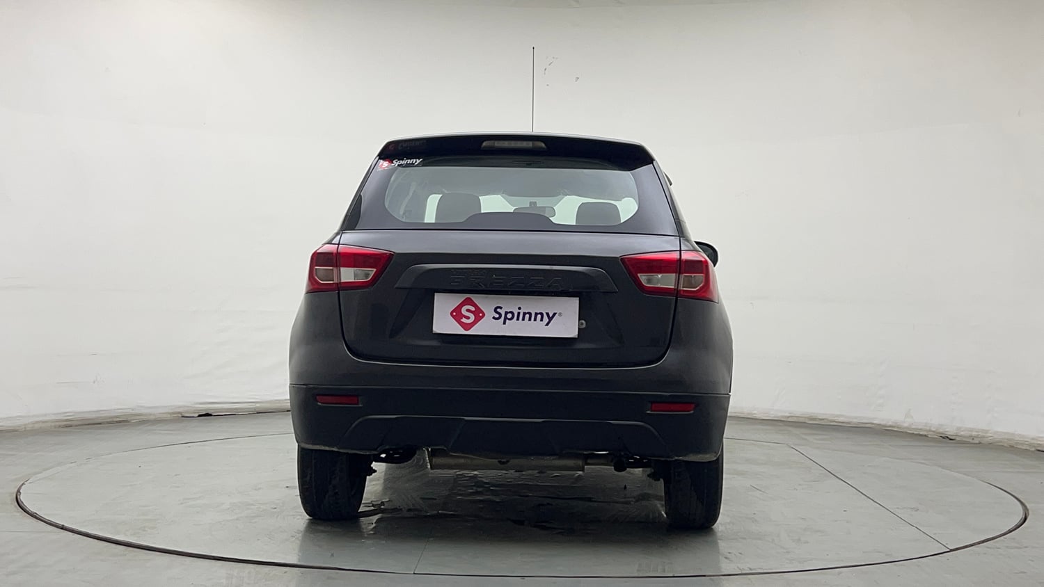 Used 2018 Maruti Suzuki Vitara Brezza [2016-2020] LDi Diesel Manual exterior BACK VIEW