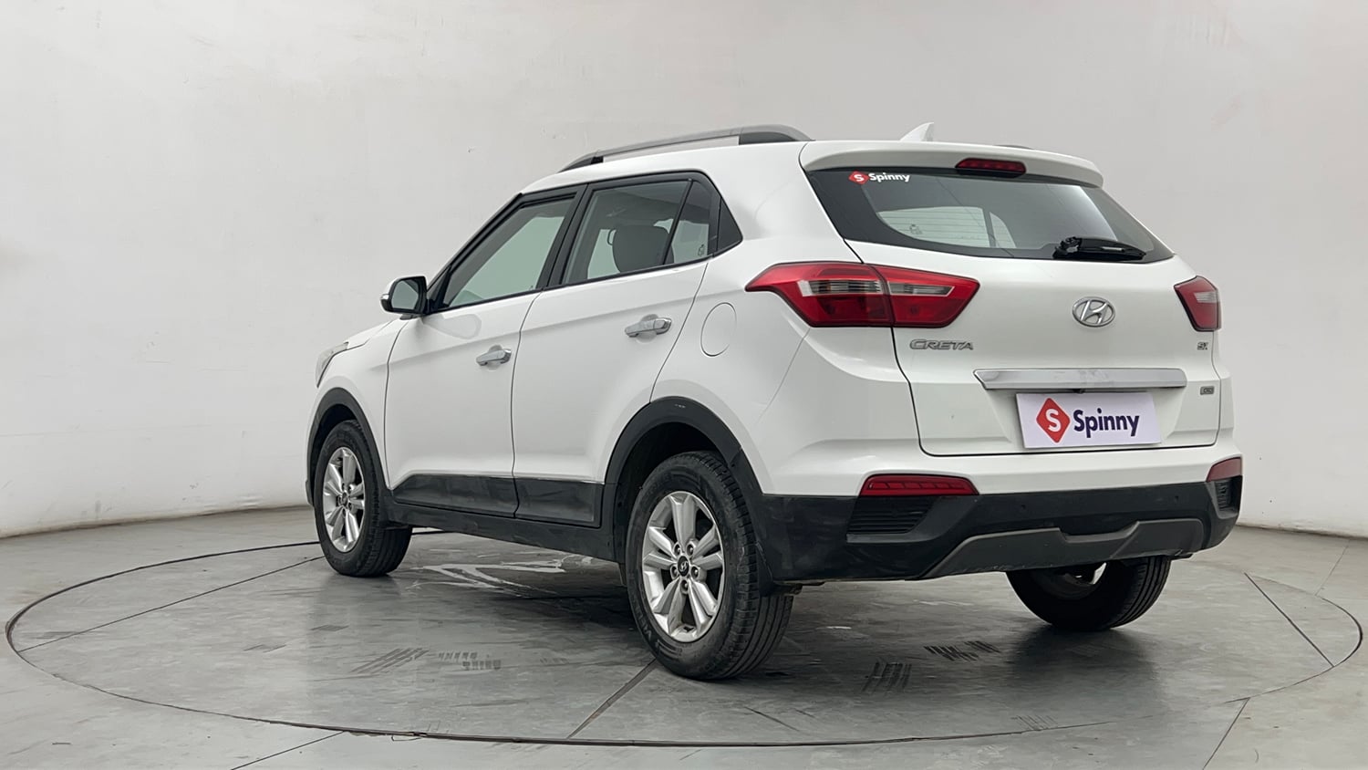 Used 2017 Hyundai Creta SX Plus 1.6 CRDI Diesel Manual exterior LEFT REAR CORNER VIEW