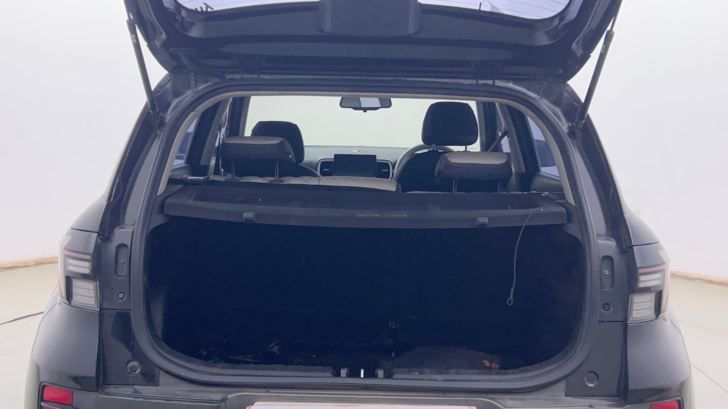 Used 2022 Hyundai Venue SX 1.2 Petrol Petrol Manual interior DICKY INSIDE VIEW