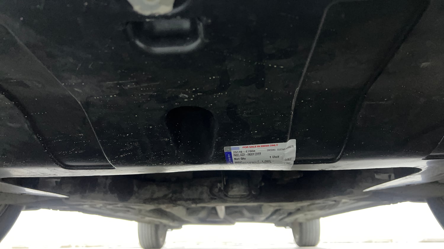 Used 2015 Hyundai Elite i20 Asta 1.2 Petrol Manual extra FRONT LEFT UNDERBODY VIEW
