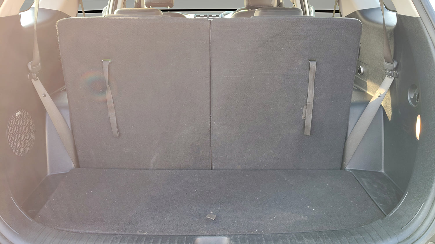 Used 2022 Hyundai Alcazar Signature (O) 6 STR 1.5 Diesel AT Diesel Automatic interior DICKY INSIDE VIEW