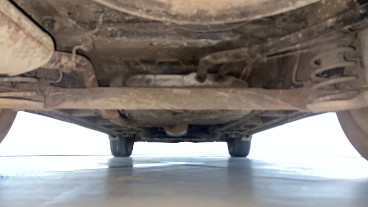Used 2020 MG Motors Hector Sharp 1.5 DCT Petrol Petrol Automatic extra REAR UNDERBODY VIEW (TAKEN FROM REAR)