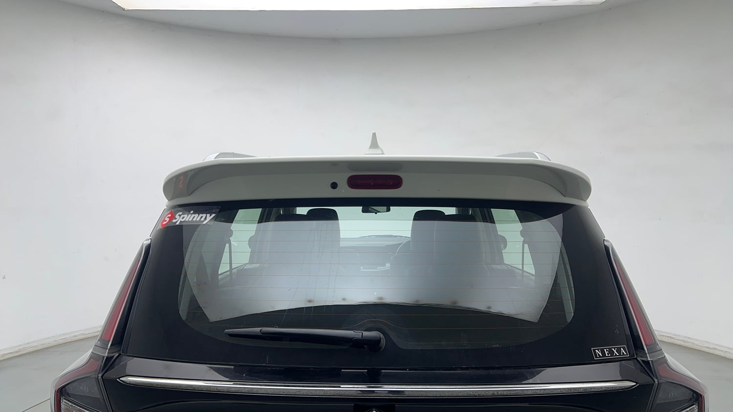Used 2023 Maruti Suzuki XL6 Alpha Plus MT Petrol Petrol Manual exterior BACK WINDSHIELD VIEW