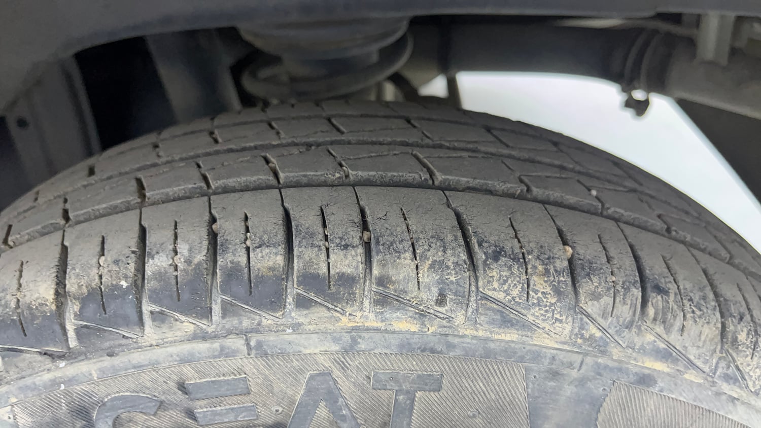 Used 2022 Maruti Suzuki Alto 800 Vxi Plus Petrol Manual tyres LEFT REAR TYRE TREAD VIEW