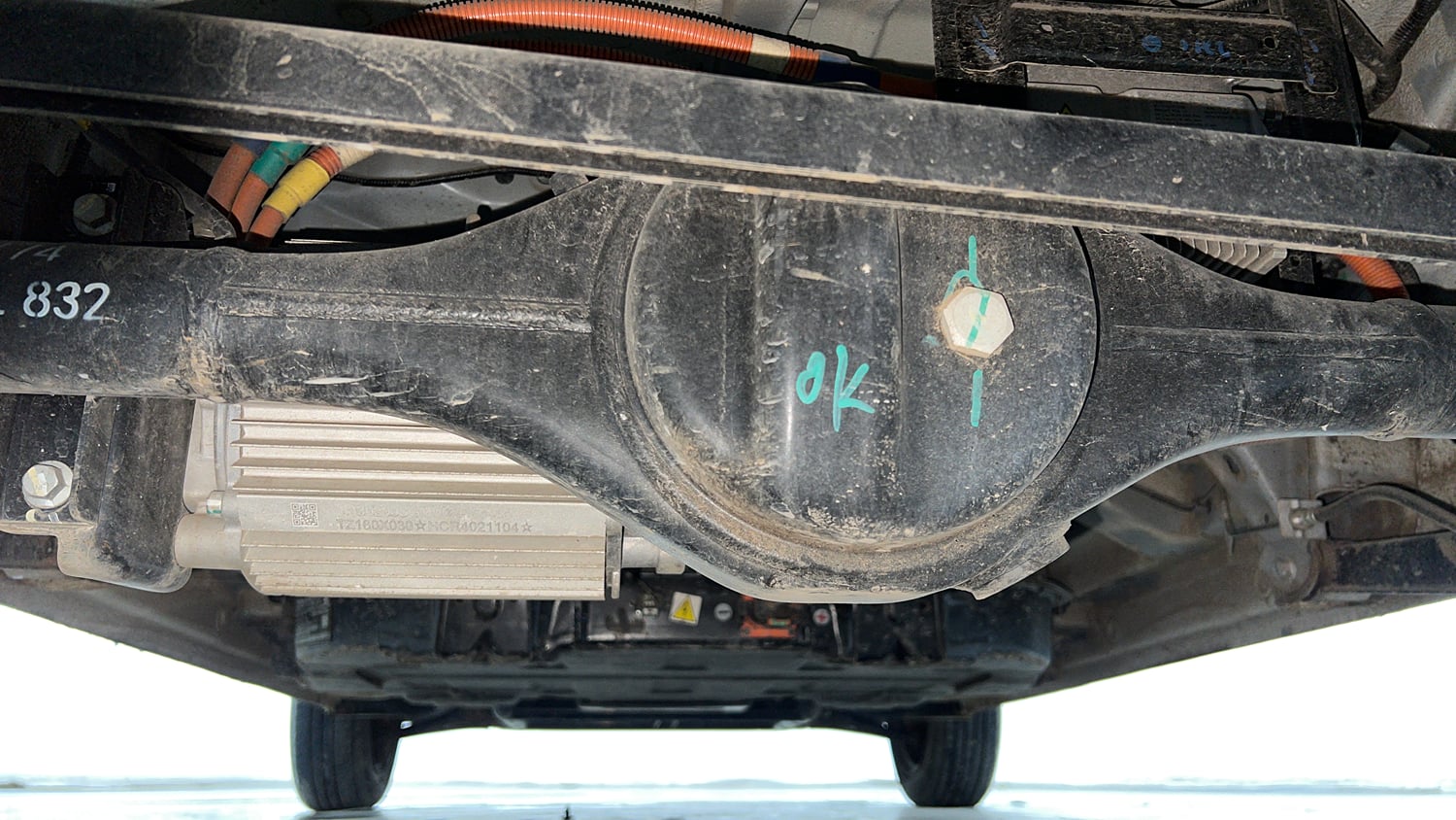 Used 2024 MG Motors Comet EV Excite Electric Automatic extra REAR UNDERBODY VIEW (TAKEN FROM REAR)
