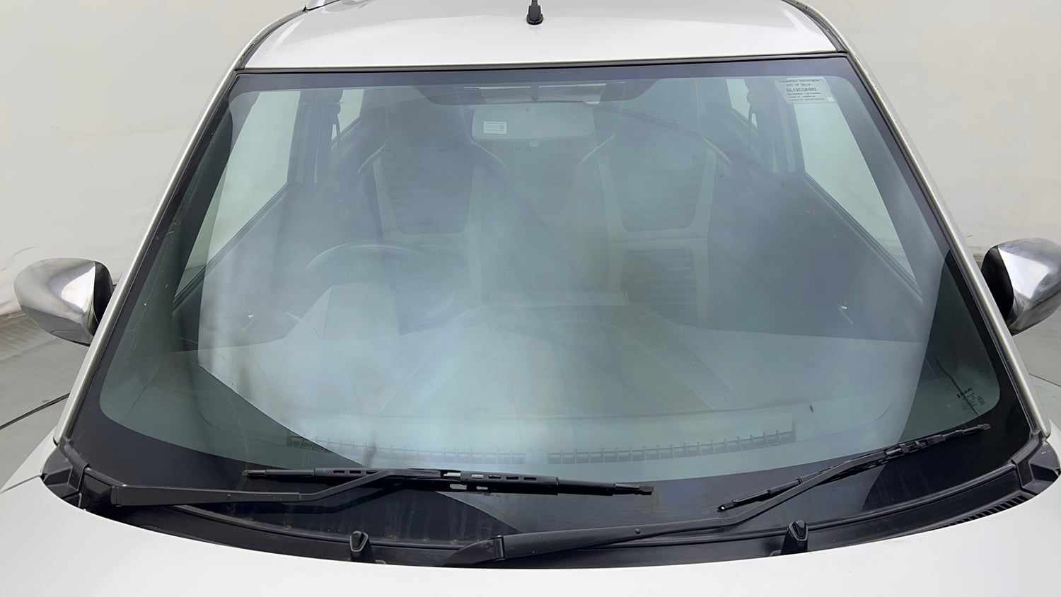 Used 2019 Maruti Suzuki Wagon R VXi 1.2 Petrol Manual exterior FRONT WINDSHIELD VIEW