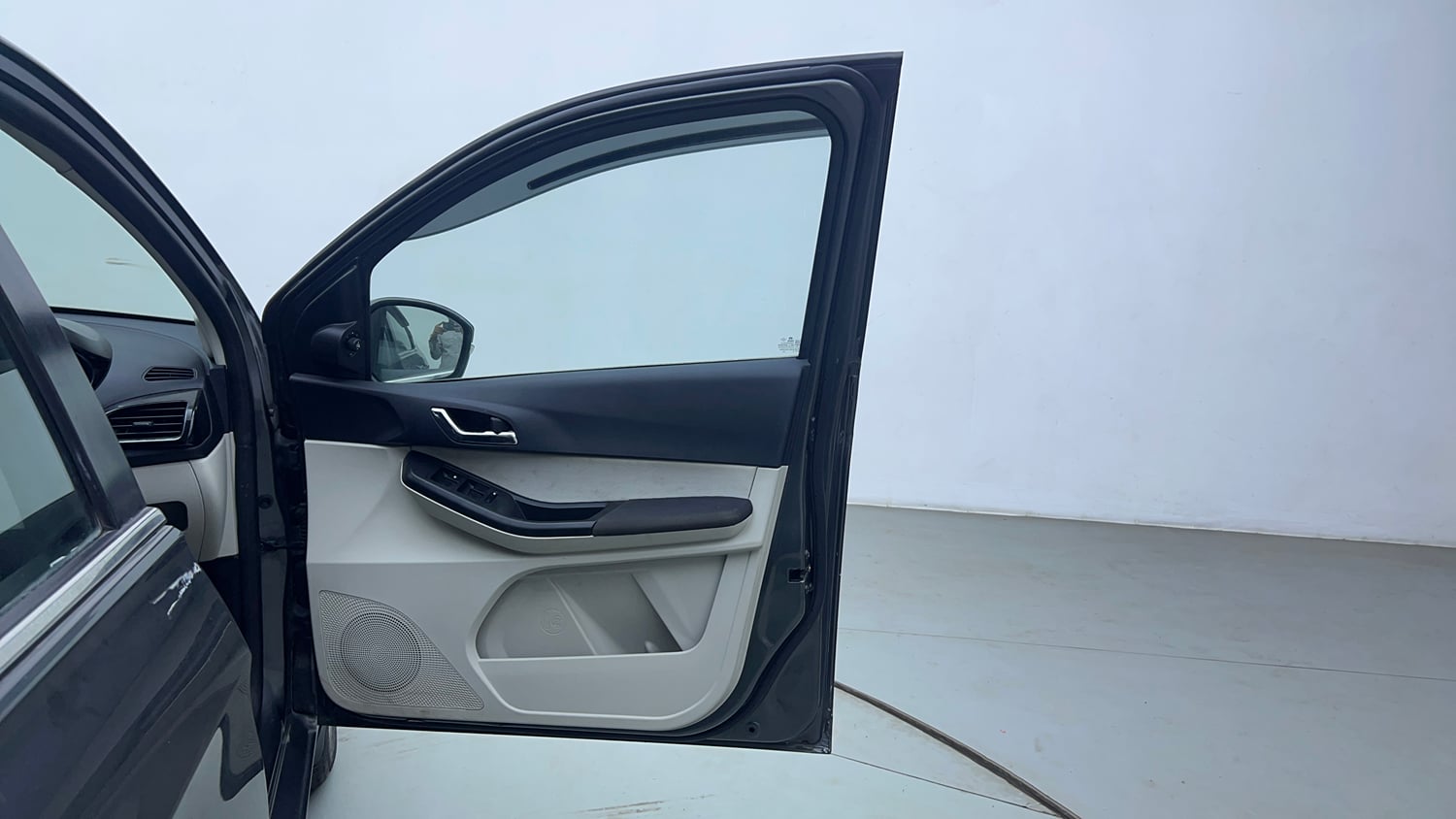 Used 2023 Tata Tigor XZ Plus Petrol Manual interior RIGHT FRONT DOOR OPEN VIEW