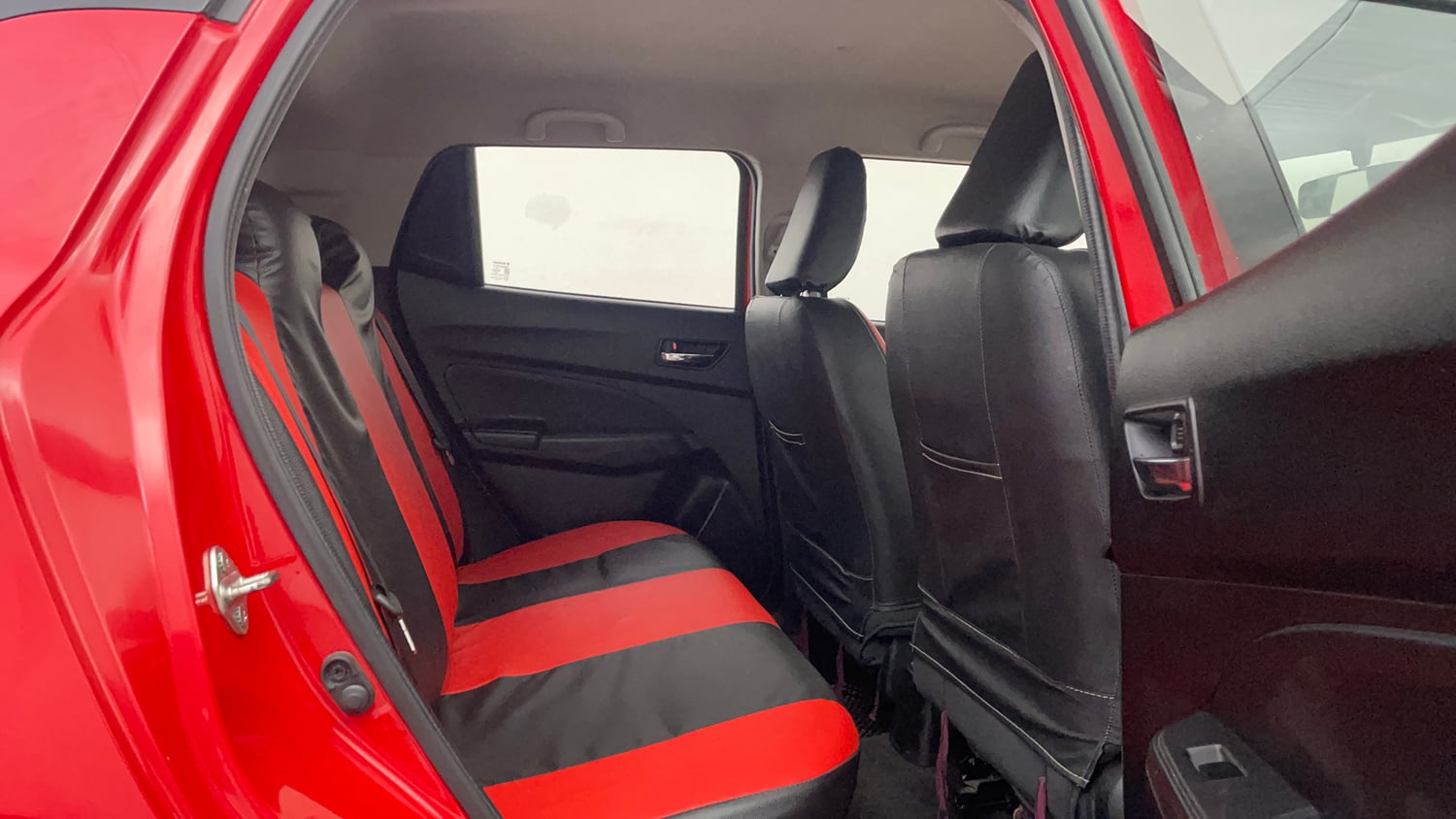 Used 2020 Maruti Suzuki Swift VXi Petrol Manual interior RIGHT SIDE REAR DOOR CABIN VIEW