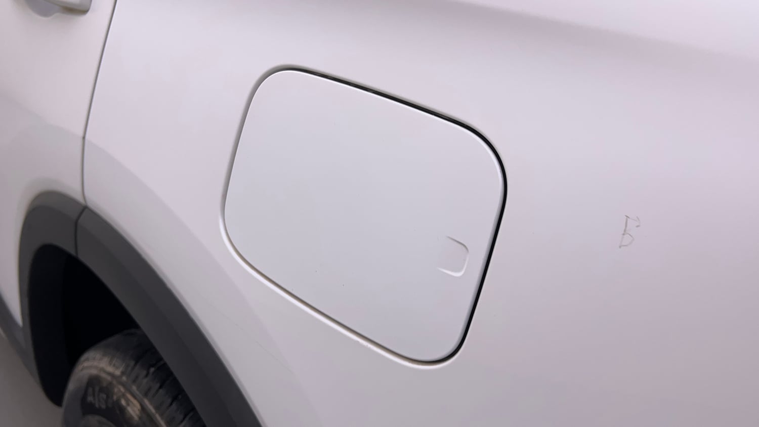 Used 2022 Mahindra Scorpio N Z8 L Petrol AT 6 STR Petrol Automatic dents MINOR SCRATCH