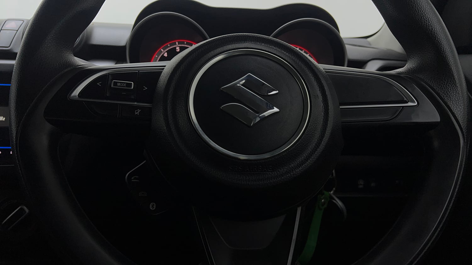 Used 2021 Maruti Suzuki Swift VXi Petrol Manual top_features Steering mounted controls
