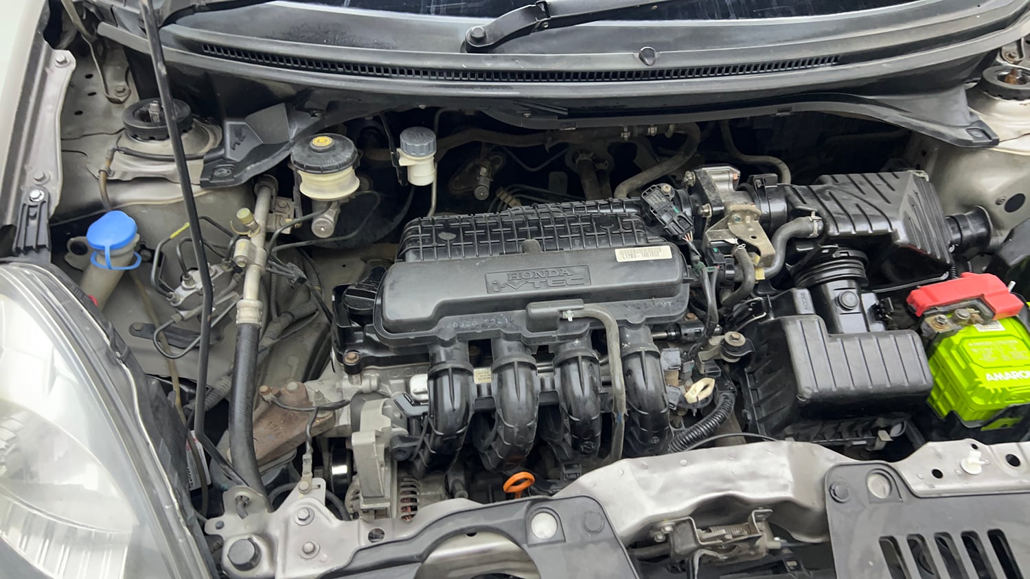 Used 2014 Honda Amaze 1.2 S i-VTEC Petrol Manual engine ENGINE RIGHT SIDE VIEW