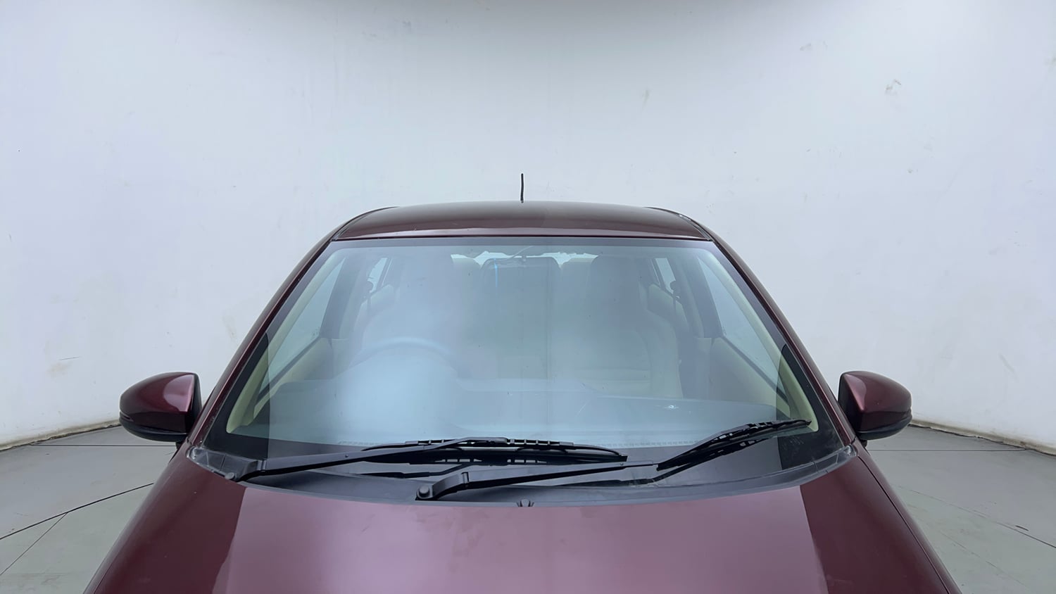 Used 2018 Honda Amaze 1.5 SX i-DTEC Diesel Manual exterior FRONT WINDSHIELD VIEW