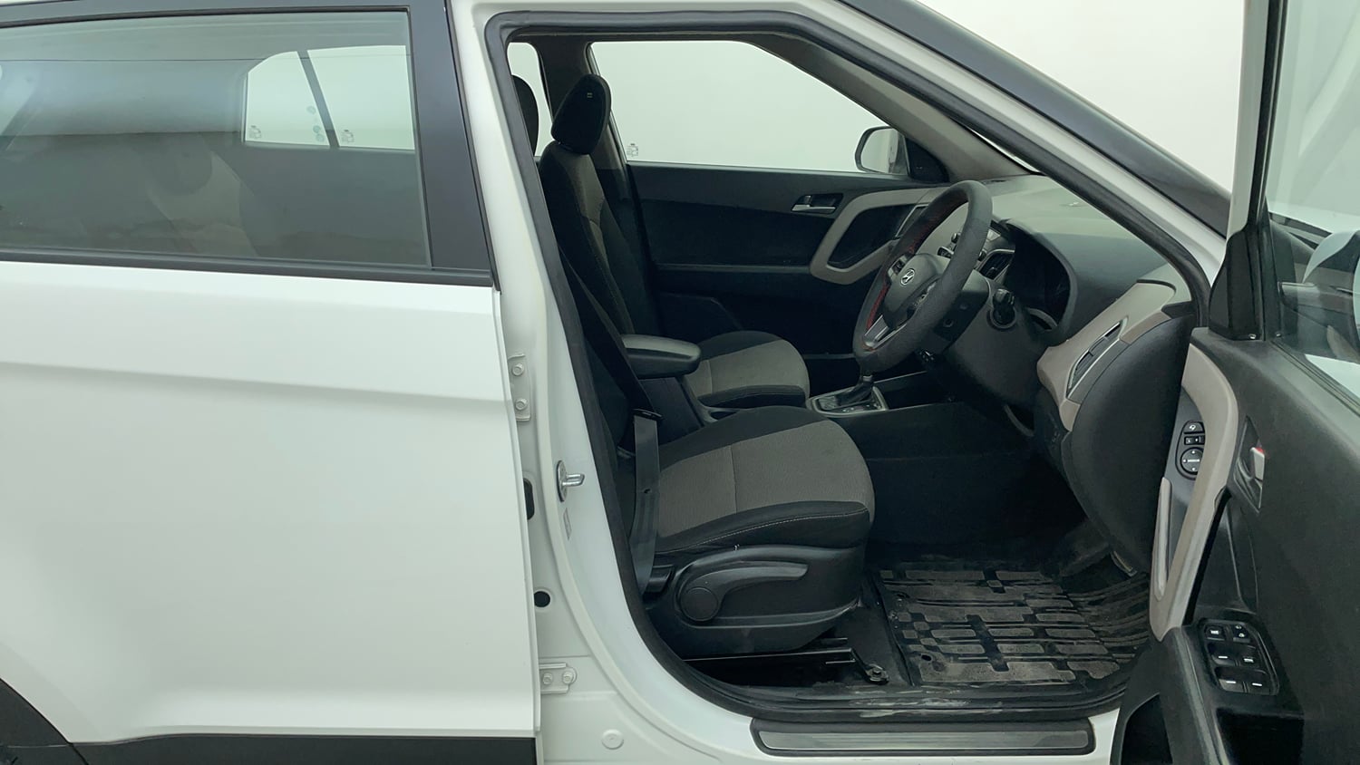 Used 2016 Hyundai Creta 1.6 SX Plus AT Petrol Petrol Automatic interior RIGHT SIDE FRONT DOOR CABIN VIEW