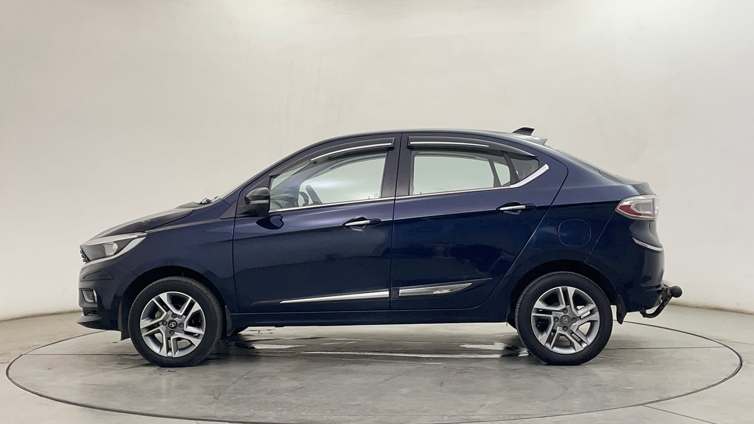 Used 2022 Tata Tigor XZA Plus Petrol Automatic exterior LEFT SIDE VIEW
