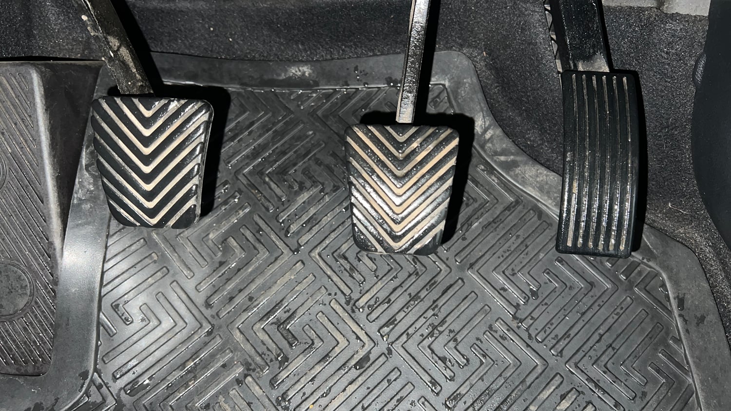 Used 2020 Hyundai Elite i20 Sportz Plus 1.2 Petrol Manual interior PEDALS VIEW