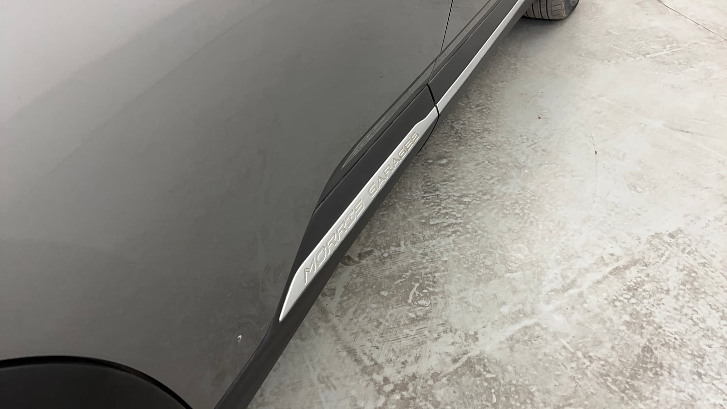 Used 2021 MG Motors Hector Plus Sharp 1.5 Petrol Turbo CVT 6-STR Petrol Automatic dents MINOR SCRATCH