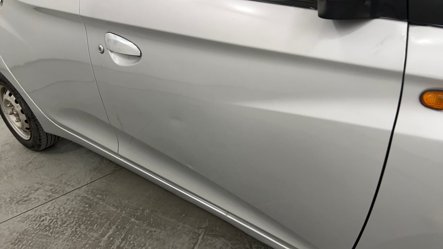 Used 2018 Hyundai Eon Era + Petrol Manual dents MINOR DENT