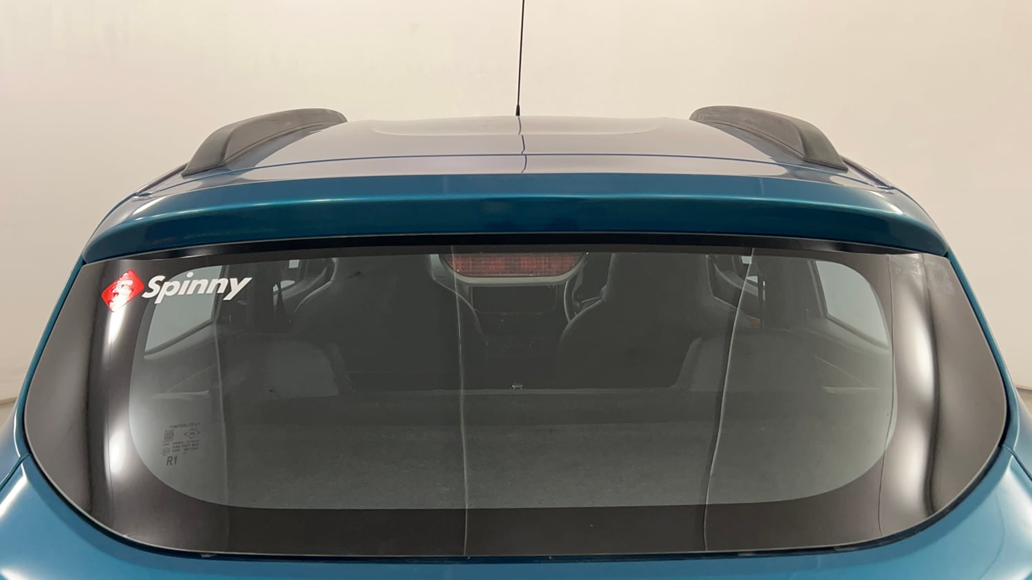 Used 2020 Renault Kwid CLIMBER 1.0 Opt Petrol Manual exterior BACK WINDSHIELD VIEW