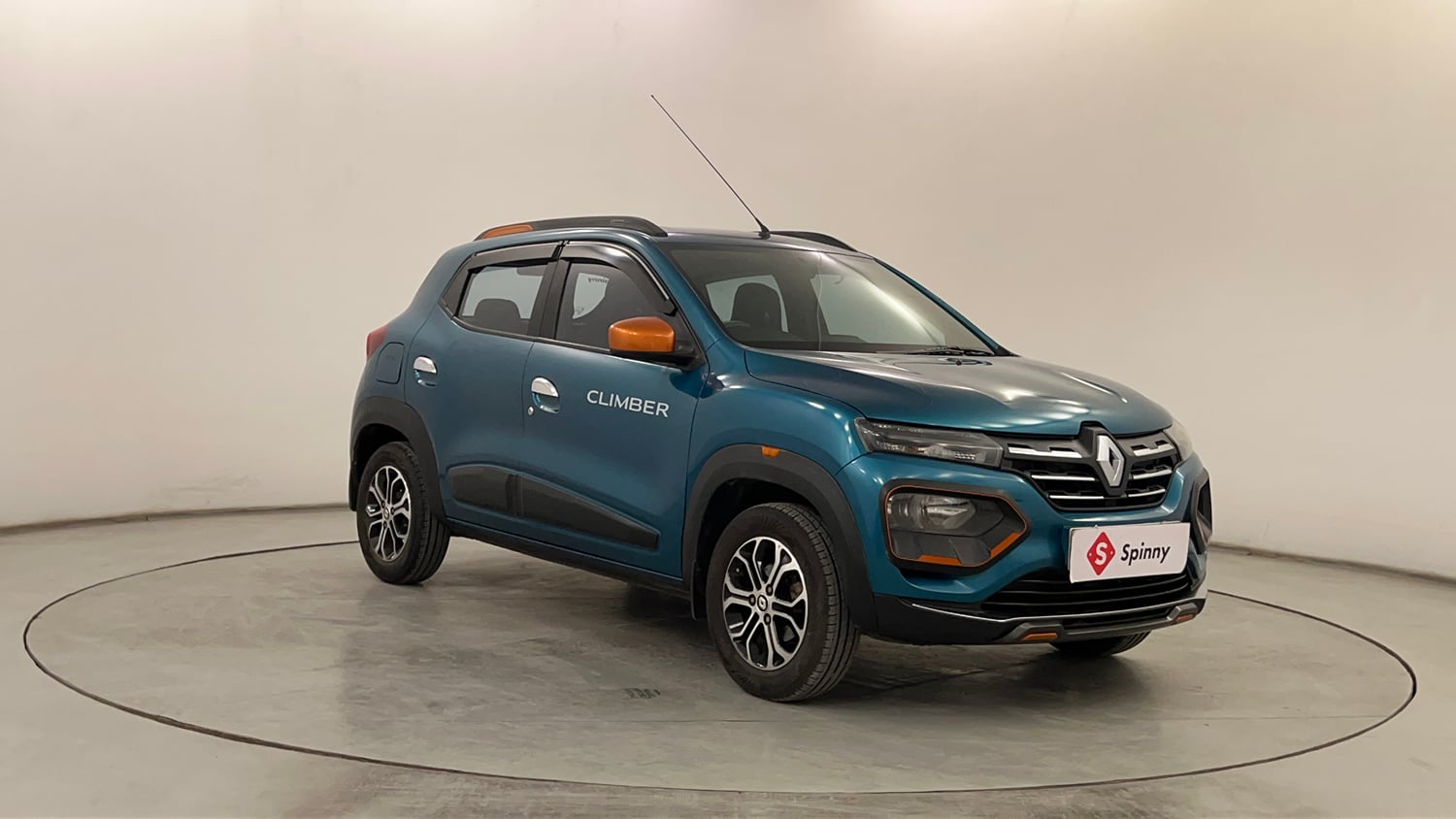 Used 2020 Renault Kwid CLIMBER 1.0 Opt Petrol Manual exterior RIGHT FRONT CORNER VIEW