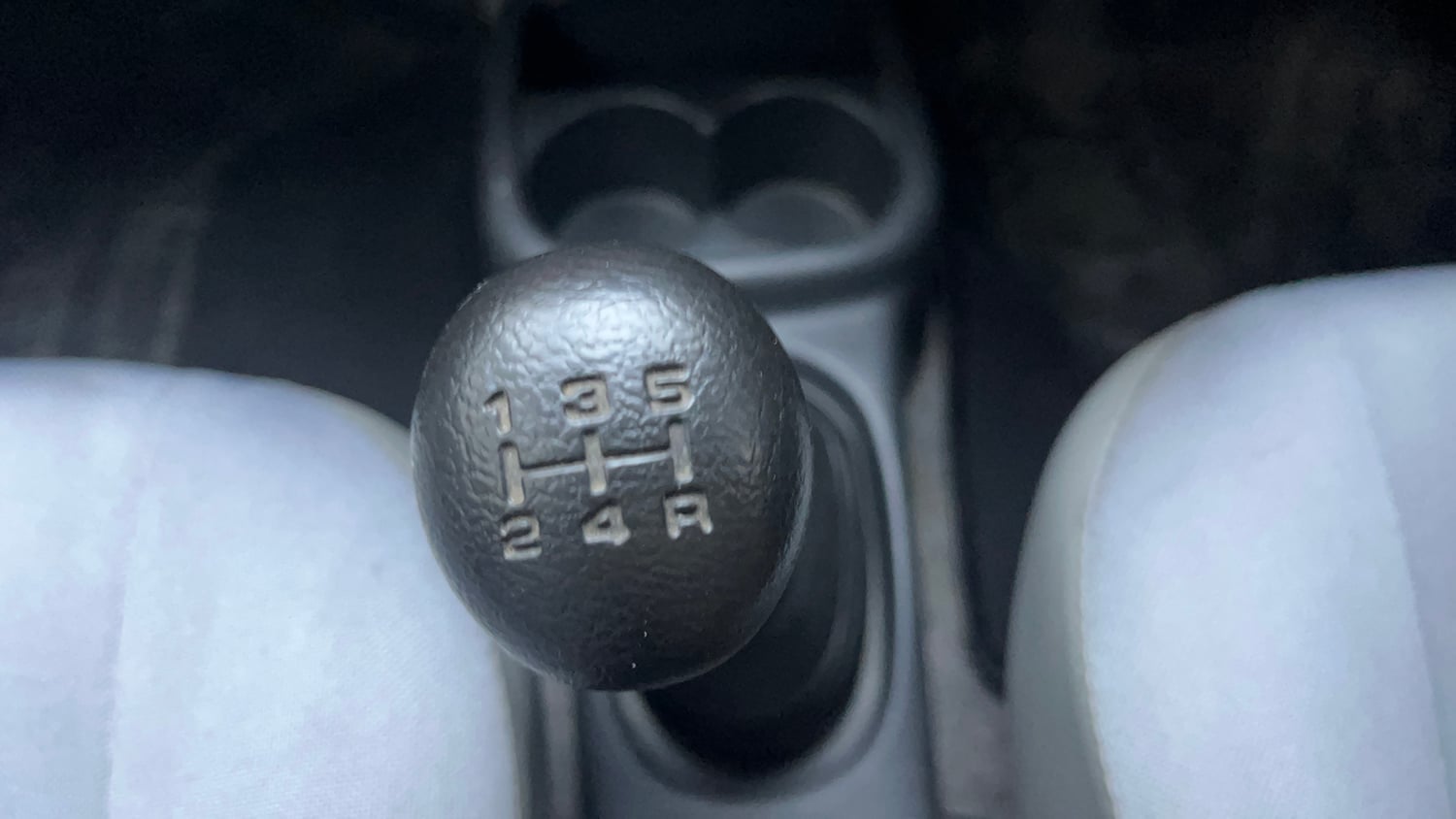 Used 2012 Maruti Suzuki Alto LXi BS-IV Petrol Manual interior GEAR  KNOB VIEW