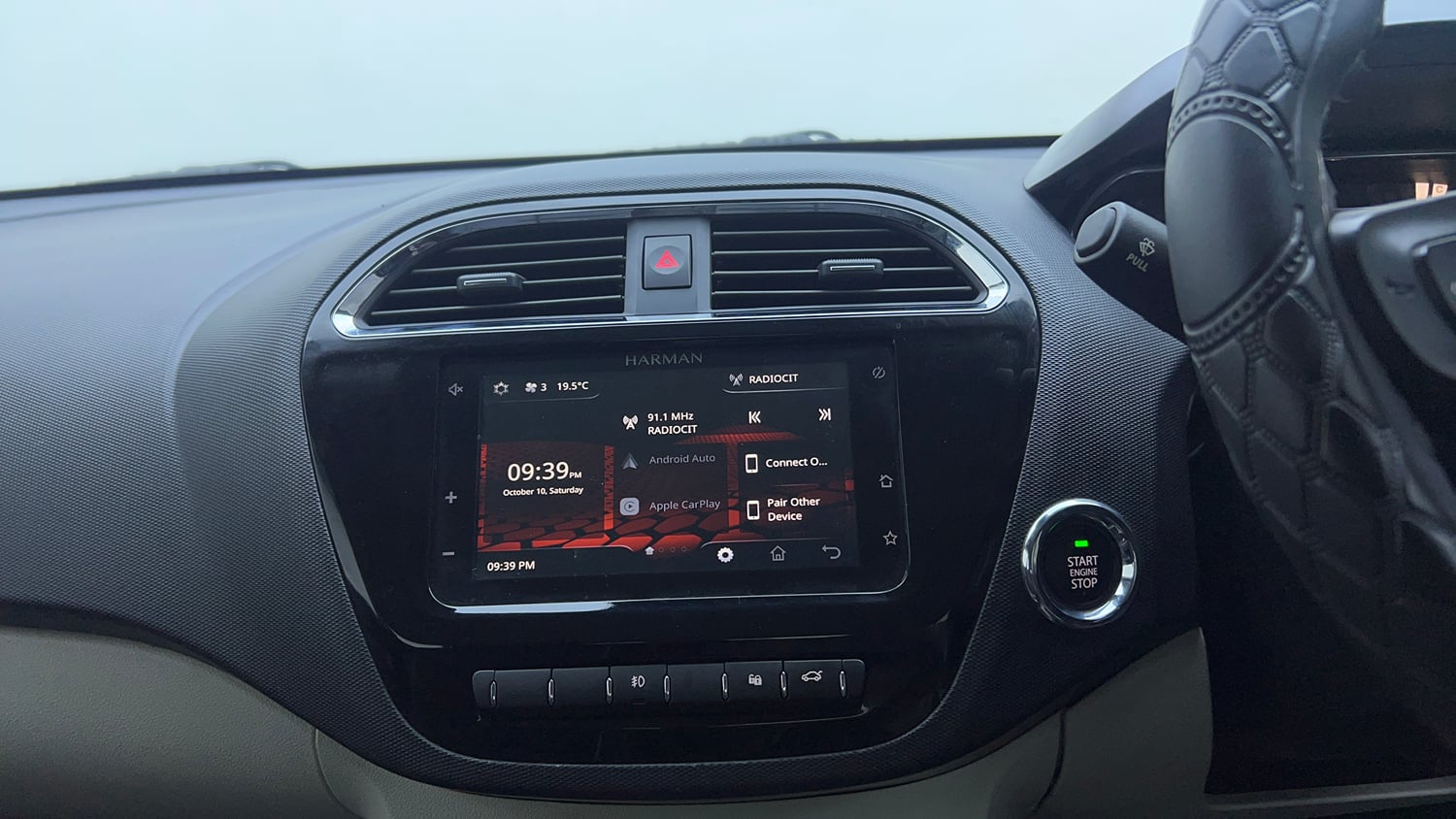 Used 2023 Tata Tigor XZ Plus Petrol Manual top_features Touch screen infotainment system