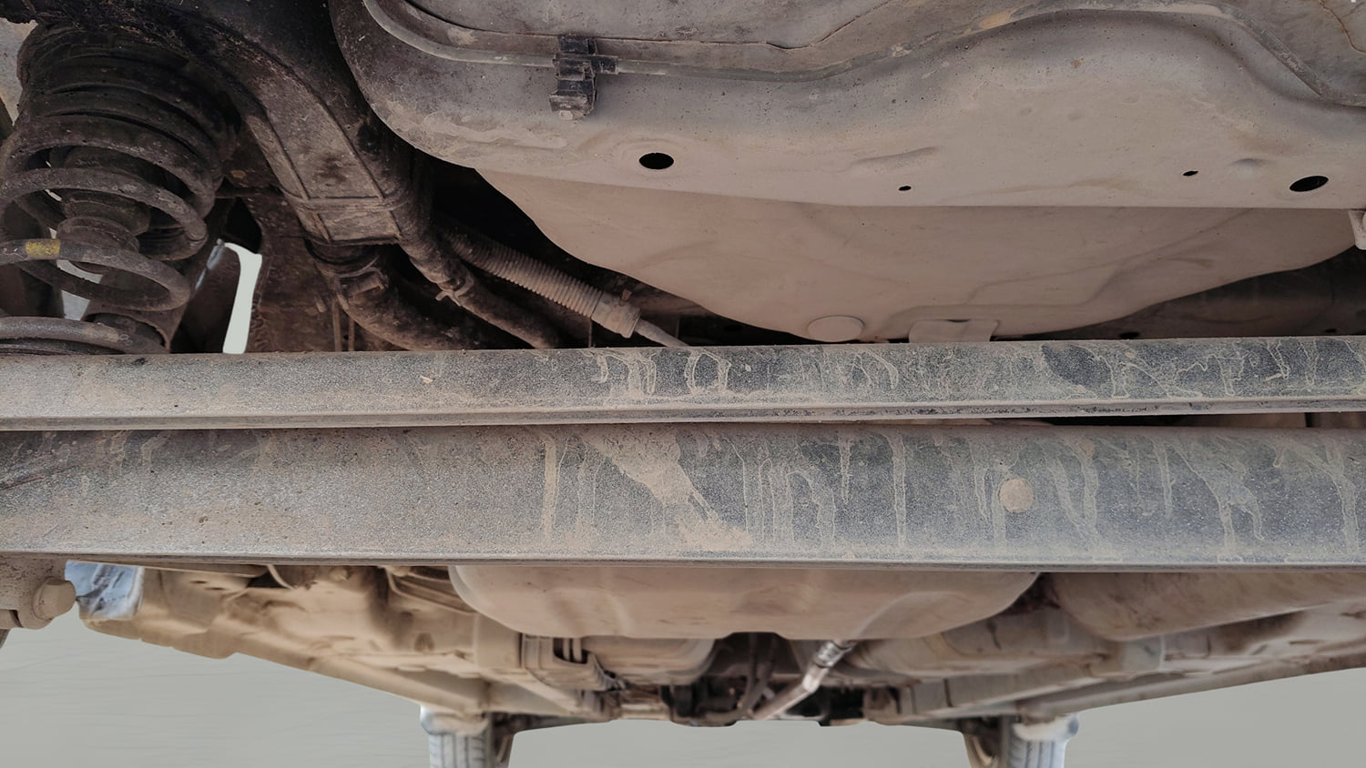 Used 2018 Hyundai Eon Magna + Petrol Manual extra REAR UNDERBODY VIEW (TAKEN FROM REAR)