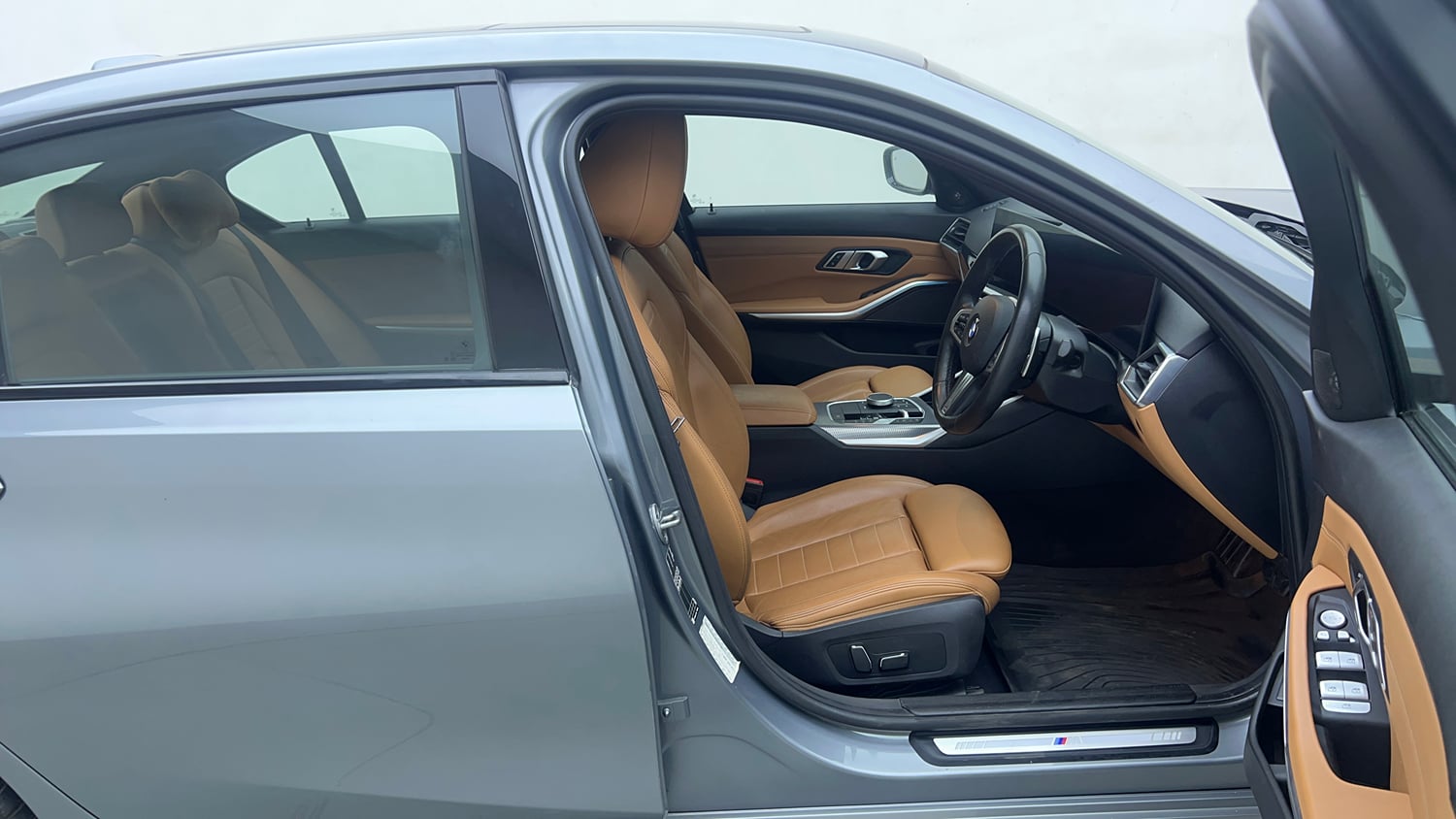 Used 2024 BMW 3 Series Gran Limousine 330Li M Sport Pro Editon Petrol Automatic interior RIGHT SIDE FRONT DOOR CABIN VIEW