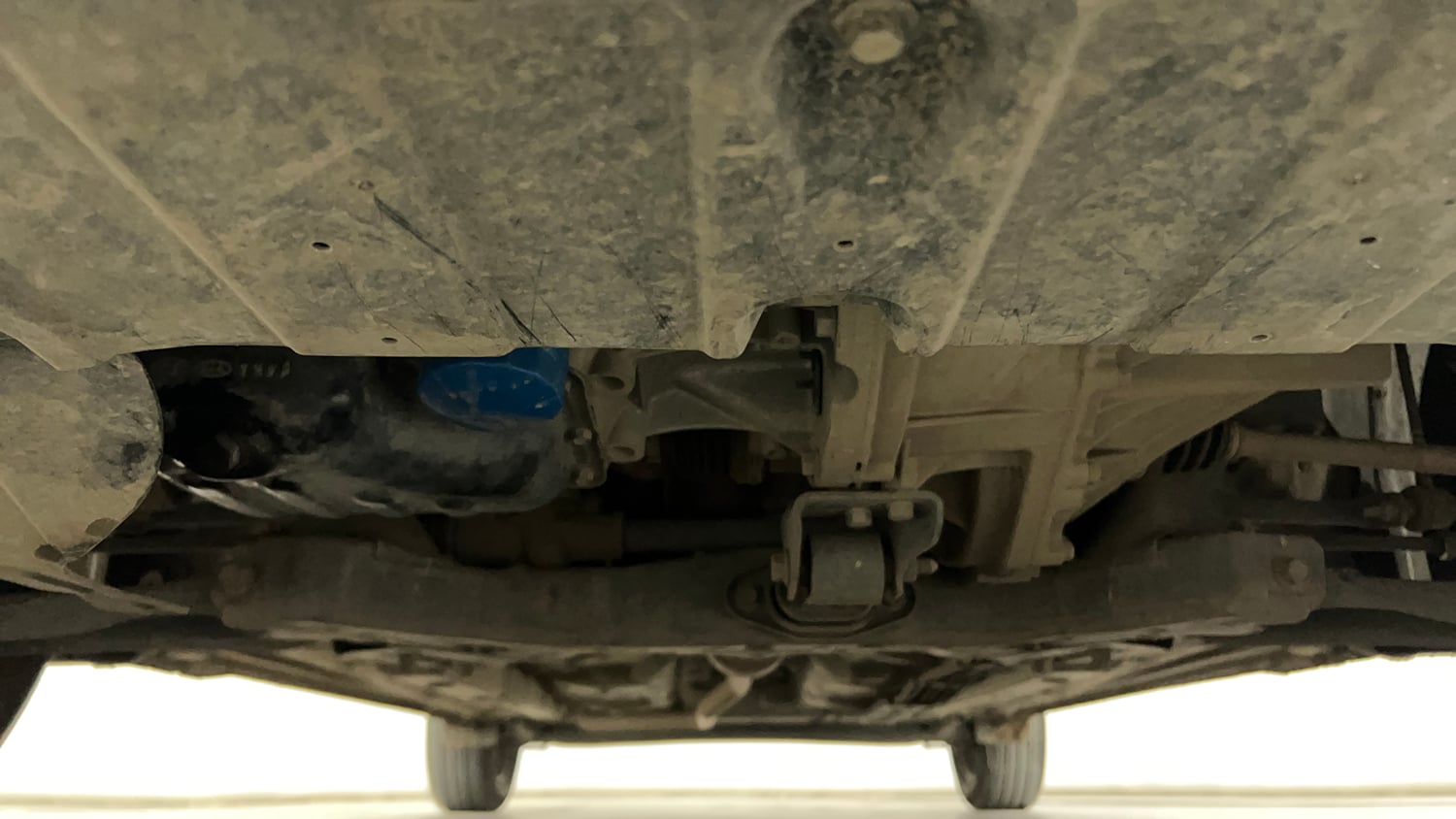 Used 2024 Hyundai Grand i10 Nios Sportz 1.2 Hy-CNG Duo Cng Manual extra FRONT LEFT UNDERBODY VIEW