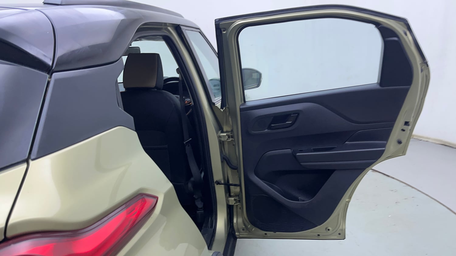 Used 2022 Tata Punch Kaziranga Creative MT Petrol Manual interior RIGHT REAR DOOR OPEN VIEW
