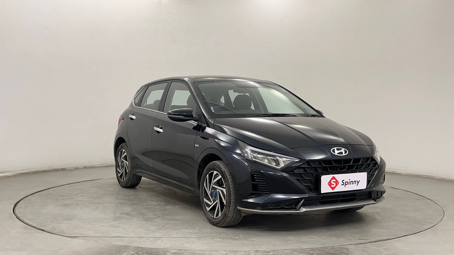 Used 2024 Hyundai New i20 Asta (O) 1.2 IVT Petrol Automatic exterior RIGHT FRONT CORNER VIEW