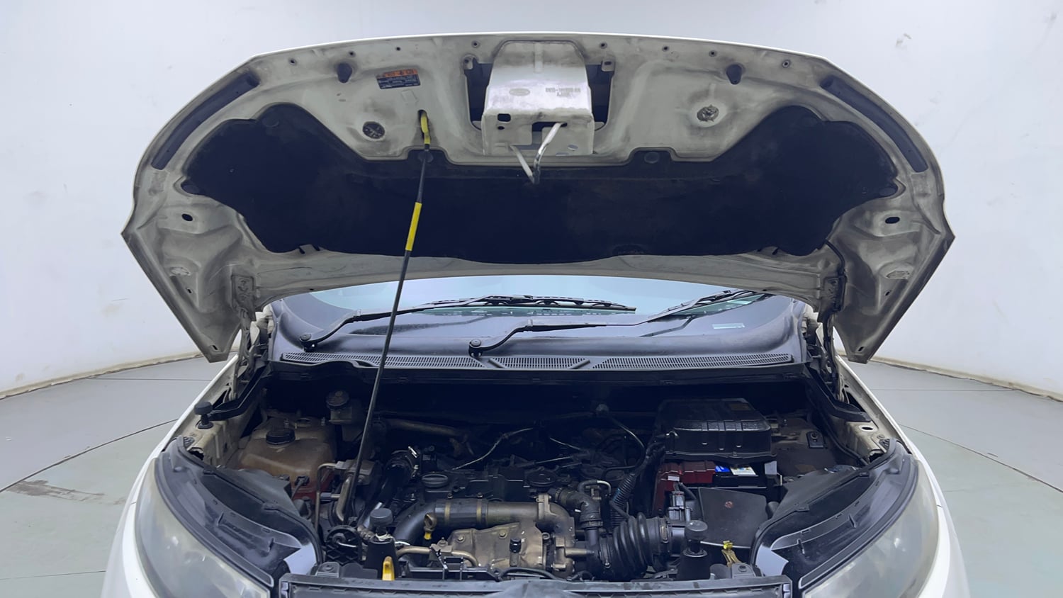 Used 2017 Ford EcoSport Titanium 1.5L TDCi Diesel Manual engine ENGINE & BONNET OPEN FRONT VIEW