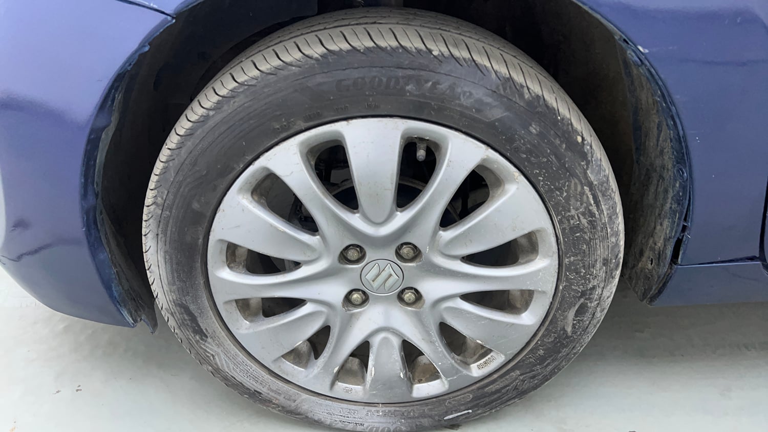 Used 2018 Maruti Suzuki Baleno Alpha 1.2 AT Petrol Automatic tyres LEFT FRONT TYRE RIM VIEW