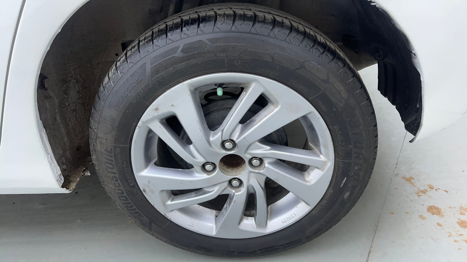 Used 2018 Honda Jazz VX CVT Petrol Petrol Automatic tyres LEFT REAR TYRE RIM VIEW