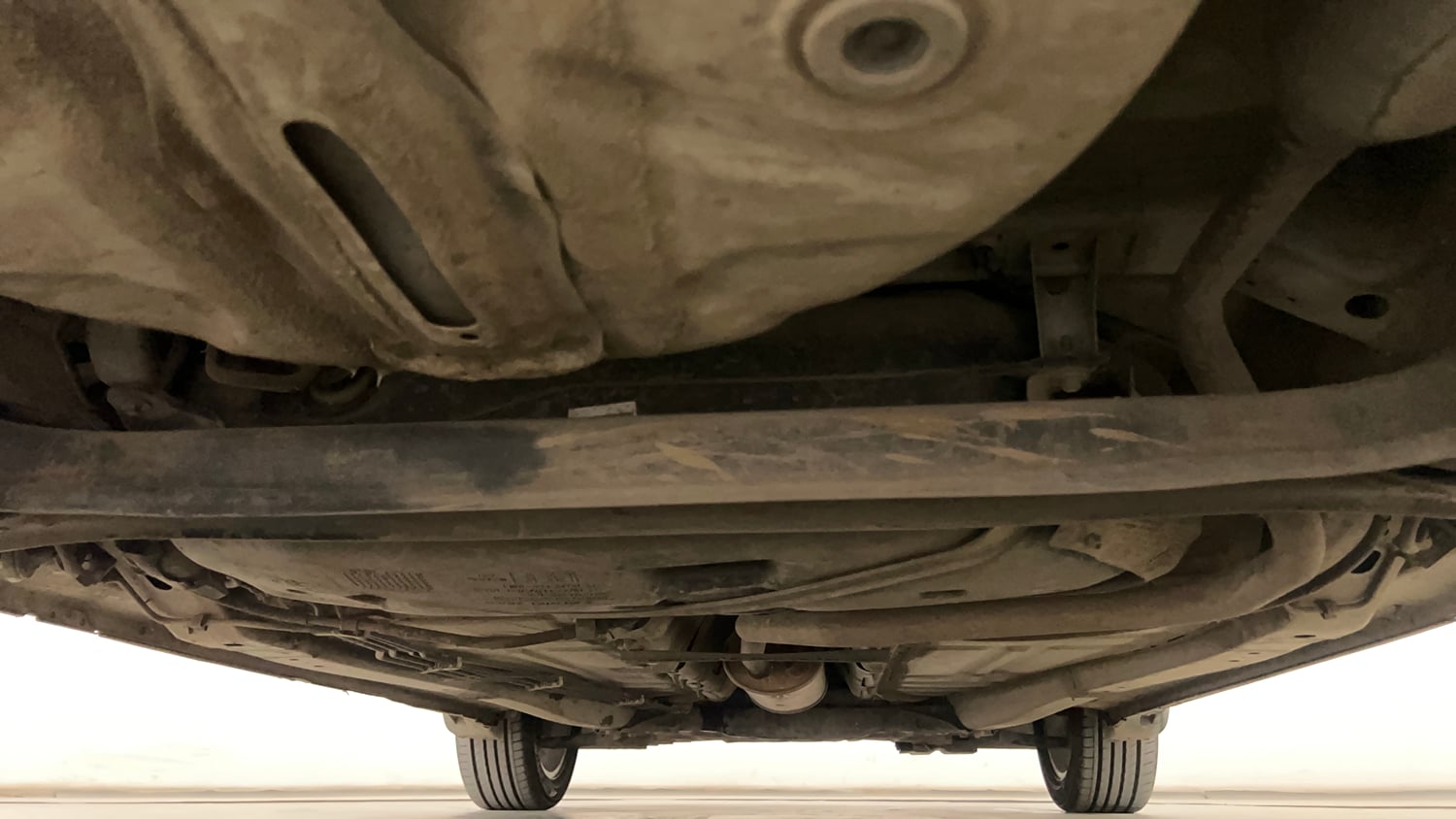 Used 2016 Maruti Suzuki Baleno Alpha 1.2 Petrol Manual extra REAR UNDERBODY VIEW (TAKEN FROM REAR)