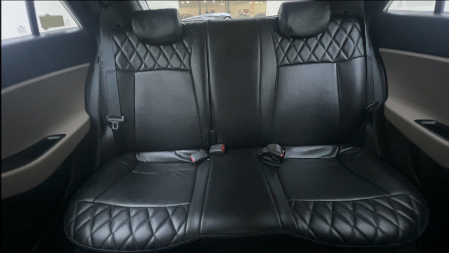 Used 2016 Hyundai Elite i20 Asta 1.4 CRDI Diesel Manual interior REAR SEAT CONDITION VIEW