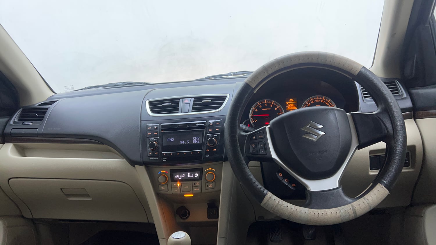 Used 2016 Maruti Suzuki Swift Dzire ZXI Petrol Manual interior DASHBOARD VIEW