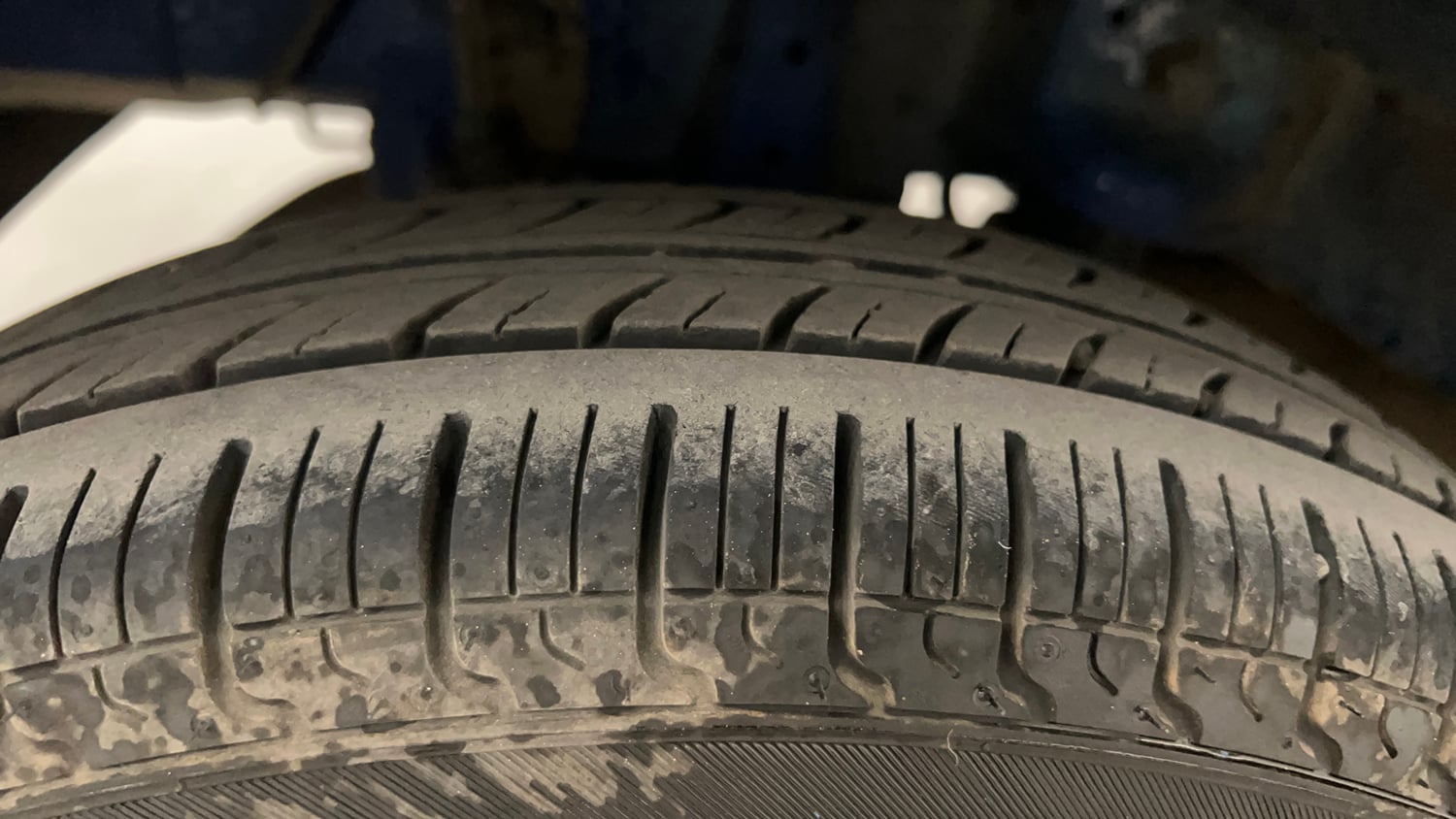 Used 2017 Hyundai Eon Era + AirBag Petrol Manual tyres RIGHT REAR TYRE TREAD VIEW