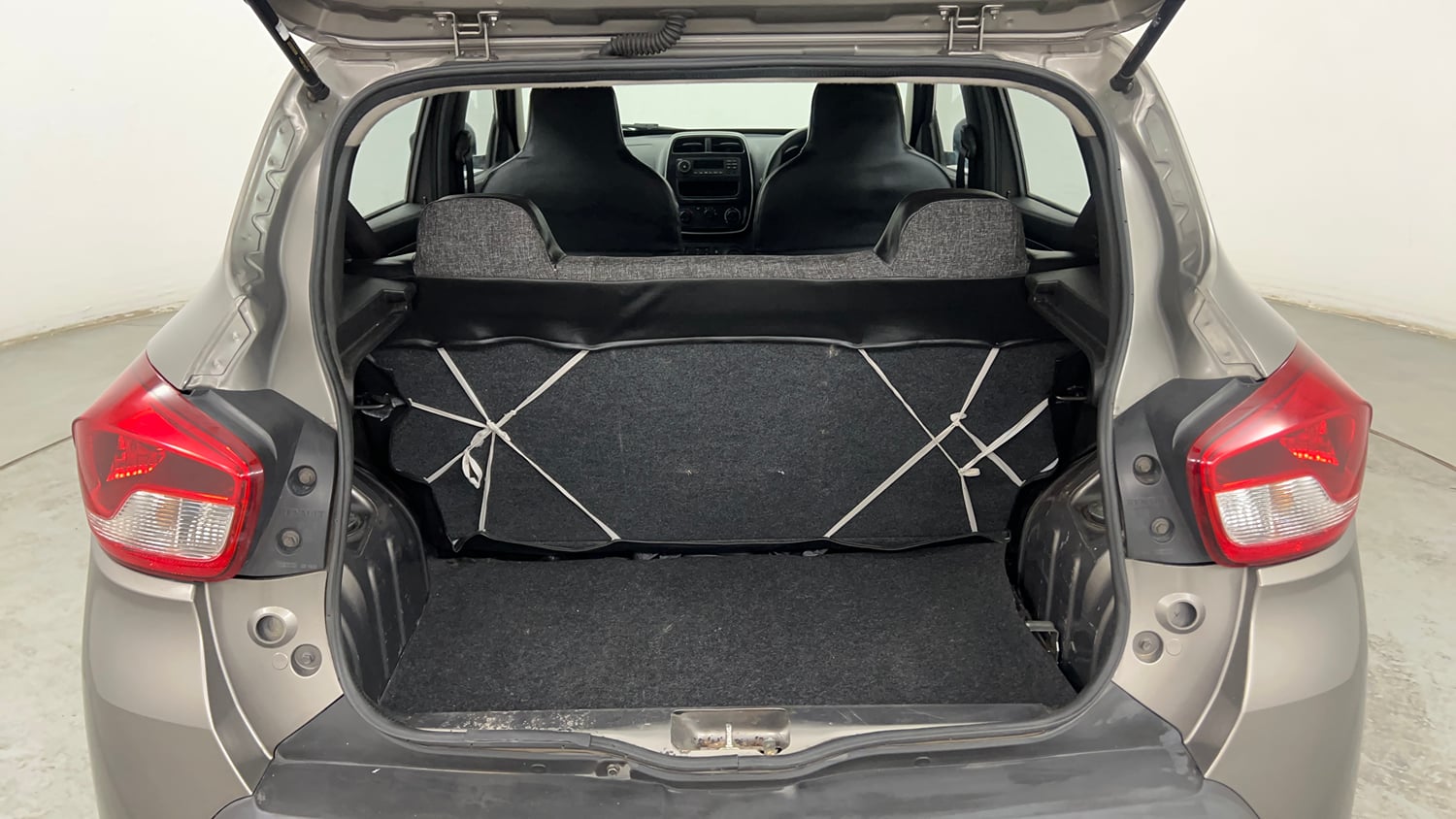 Used 2019 Renault Kwid RXL Petrol Manual interior DICKY INSIDE VIEW