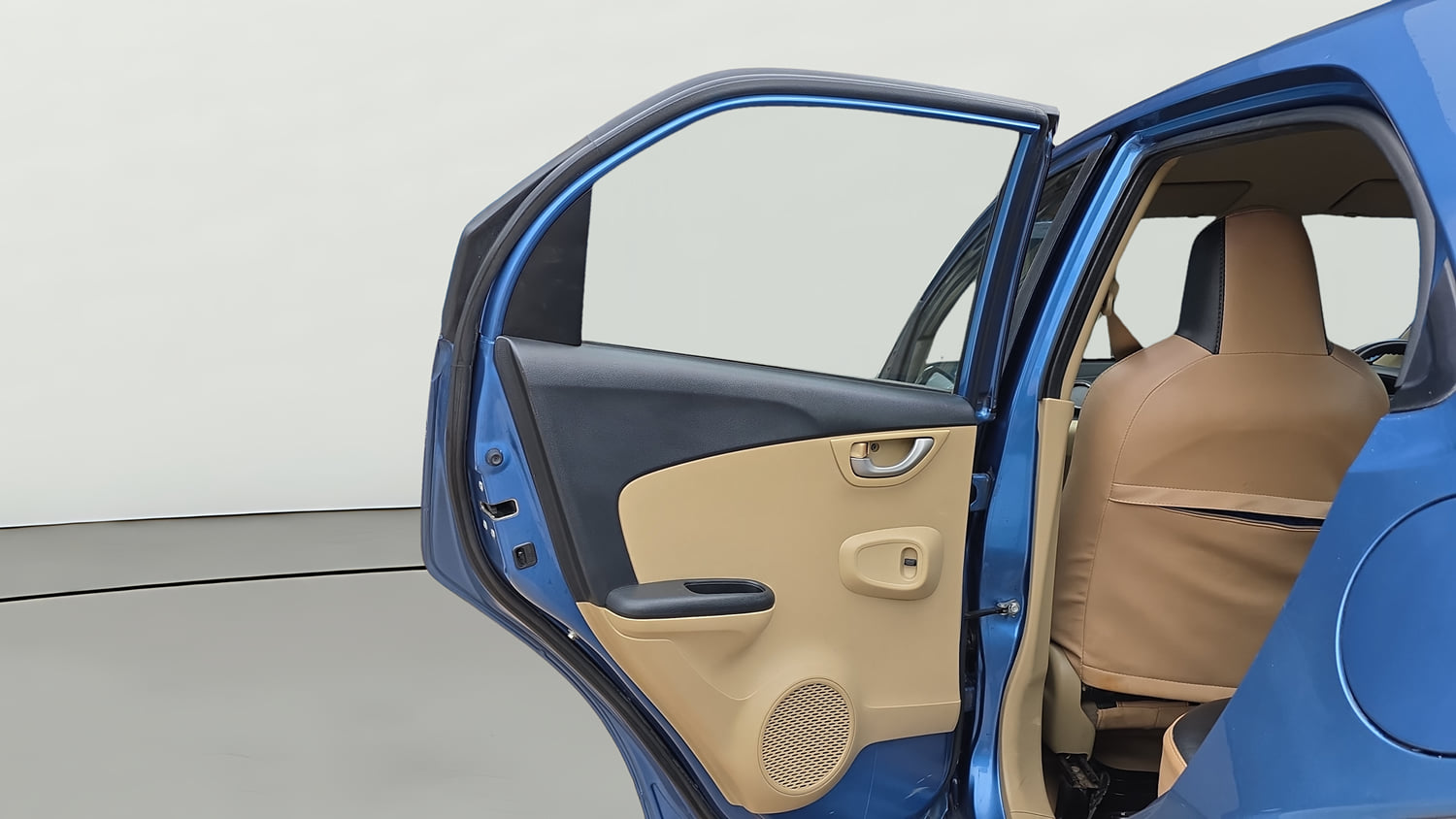 Used 2015 Honda Brio VX AT Petrol Automatic interior LEFT REAR DOOR OPEN VIEW