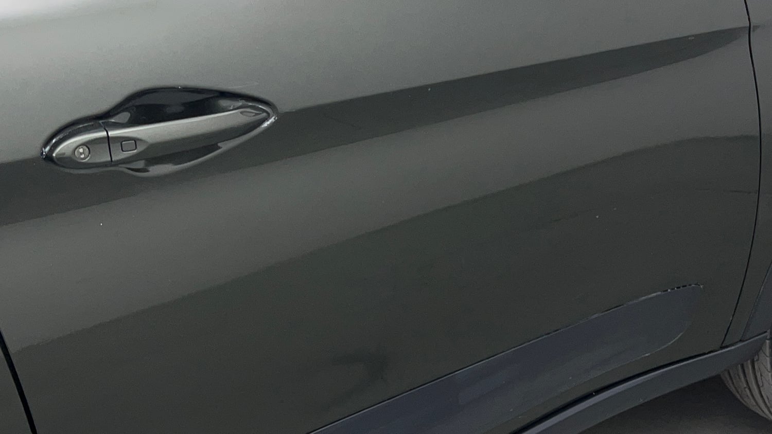 Used 2020 Tata Nexon XZ Plus (O) Dual Tone Petrol Manual dents MINOR DENT