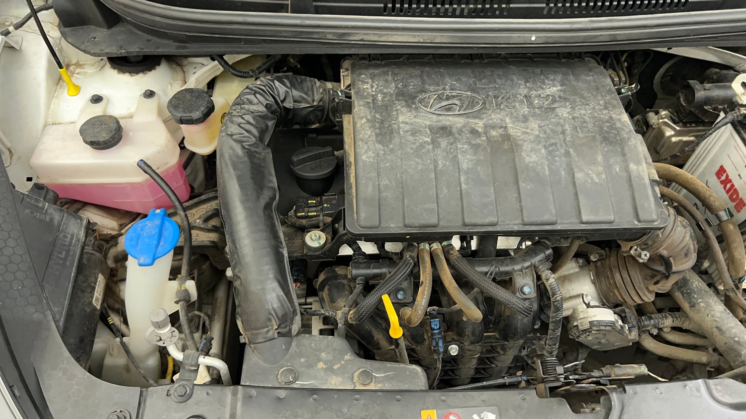 Used 2024 Hyundai Grand i10 Nios Sportz 1.2 Hy-CNG Duo Cng Manual engine ENGINE RIGHT SIDE VIEW