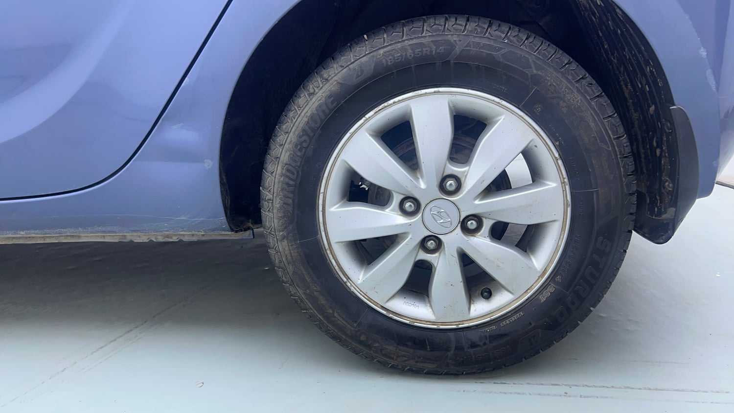 Used 2012 Hyundai i20 Sportz 1.2 Petrol Manual tyres LEFT REAR TYRE RIM VIEW